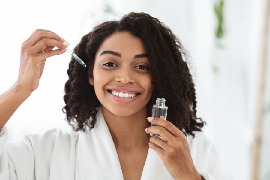 How to Pick the Best Face Serum