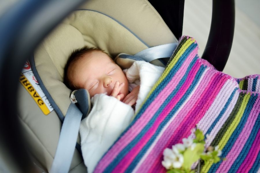 Top 10 Best Infant Car Seat Buntings Reviews Of Dec 2022 25 Infant Car Seat Bunting To Safeguard Your Baby From Extreme Cold