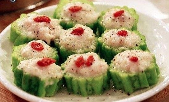 Chinese Steamed Minced Chicken with Bitter Melon Recipe