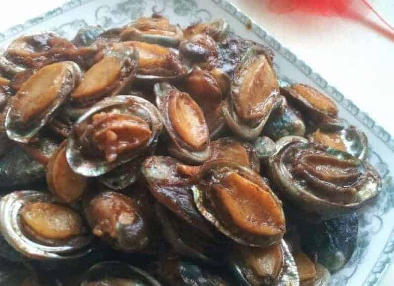 Sauteed Abalone With Board Bean Paste Recipe