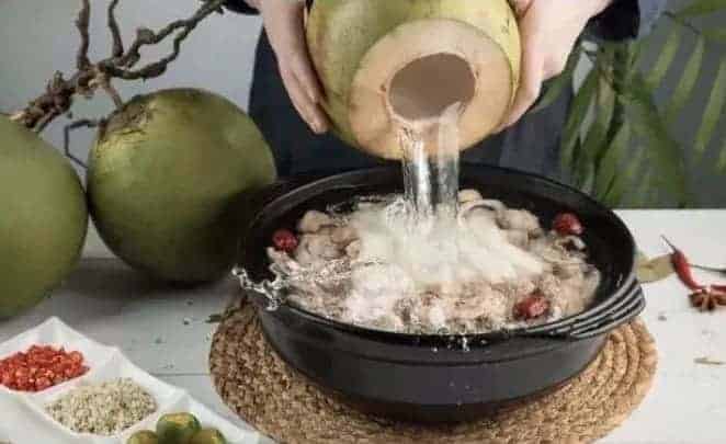 Coconut and Chicken Hot pot