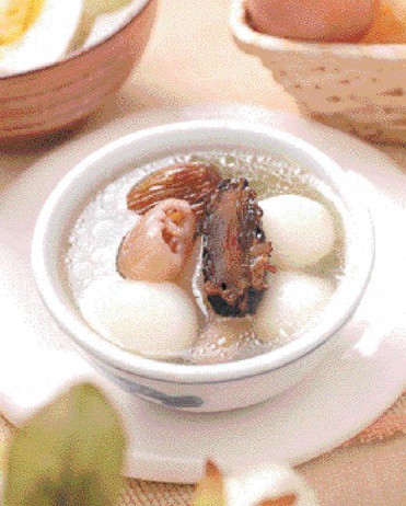 3 Steps Black Date With Quail Eggs Soup