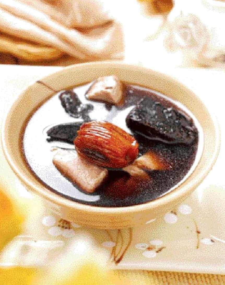 Platycladi Seed and Rehmannia Pork Soup Recipe