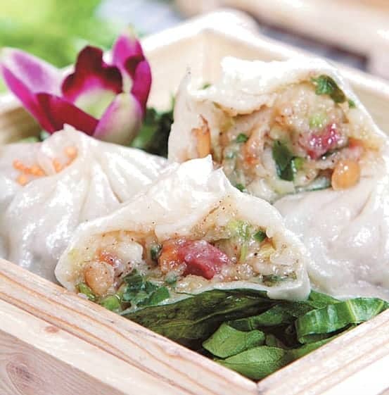 Steamed Sausage and Pork Buns Recipe 1