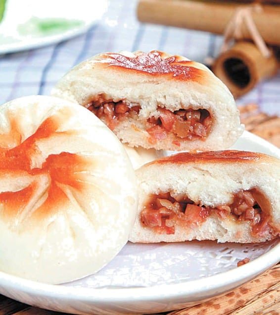 Fried Oyster Sauce Flavour Char Siu Pork Bun Recipe