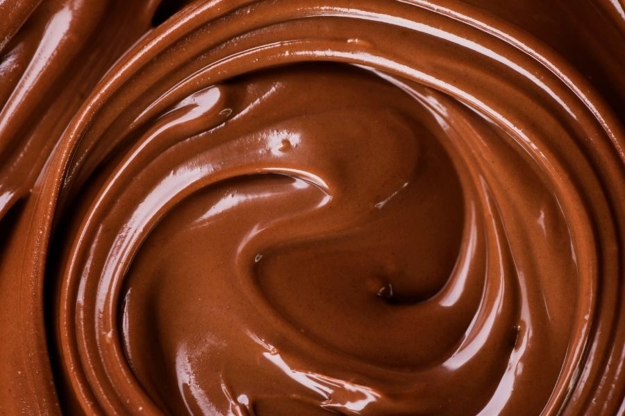 What Features to Consider When Buying Chocolate Sauce