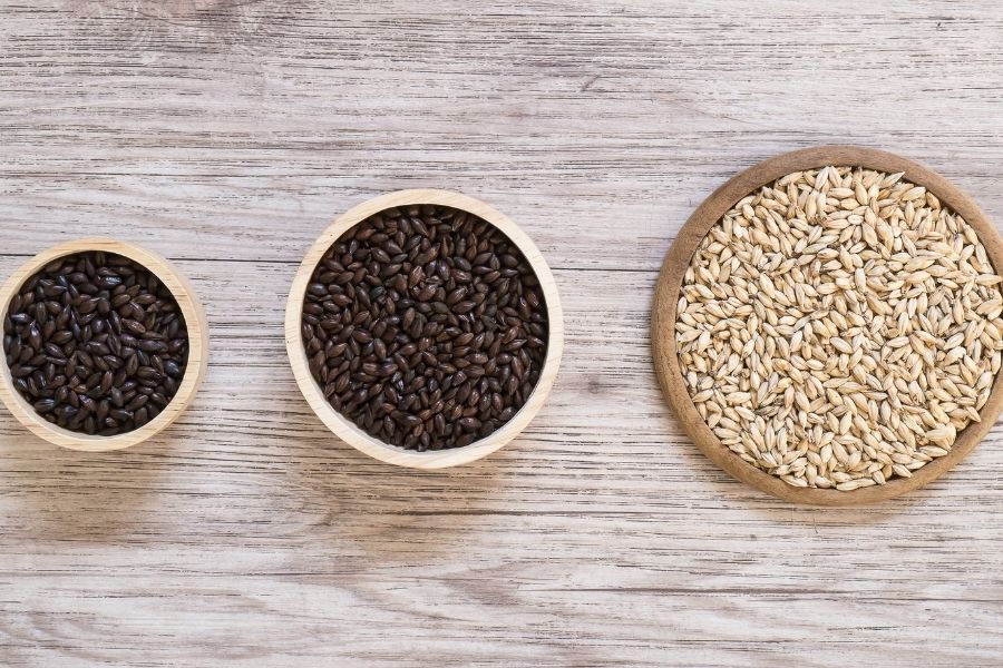 white and black malt