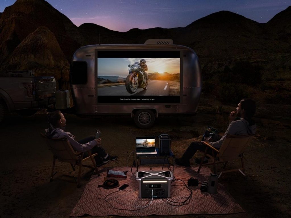 Anker 757 Outdoor usage2